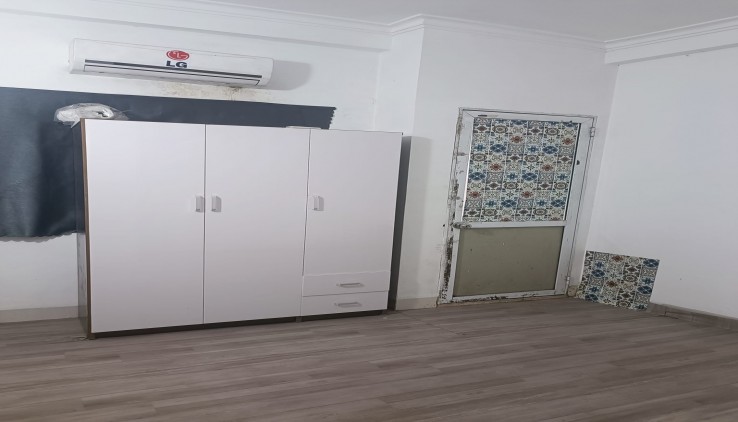 Cho thuê nhà ở nhóm, hộ gia đìnhngõ Bùi Xương Trạch, 34m2-3 tầng- 3 NGỦ - Giá 8 triệu - ở ngay